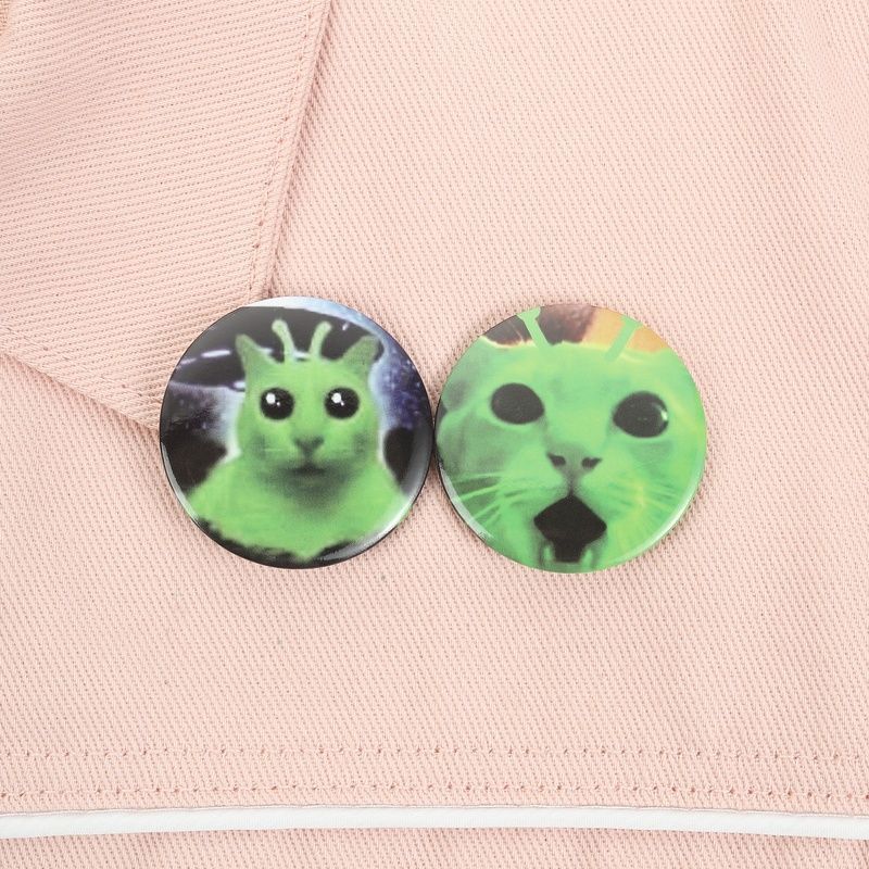 Alien Cat Badge