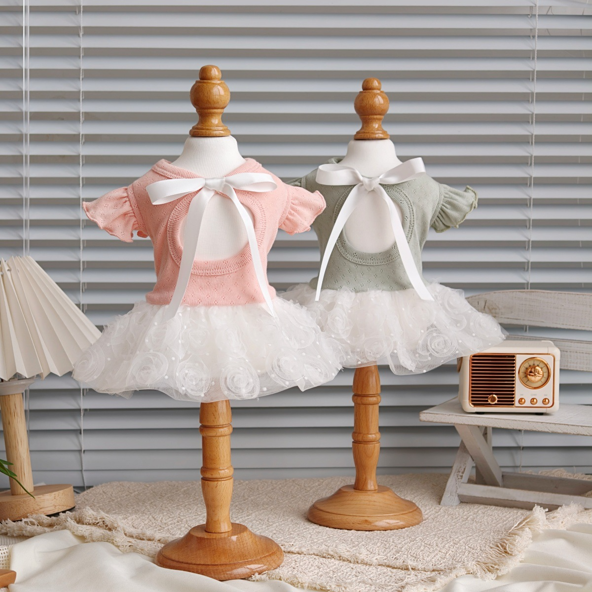 Luxury Elegant Pet Princess Tutu Dress, Back Cutout Knit Top with Rose Tulle Skirt & Big Bow, High-End Gentle Pet Outfit for Small Dogs & Cats Maltese Bichon
