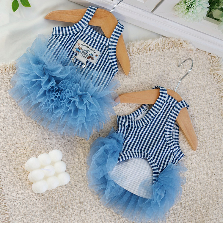 Vintage Plaid Pet Sling Tutu Dress, Fluffy Tulle Skirt Pet Clothes with Traction Ring for Puppies & Cats
