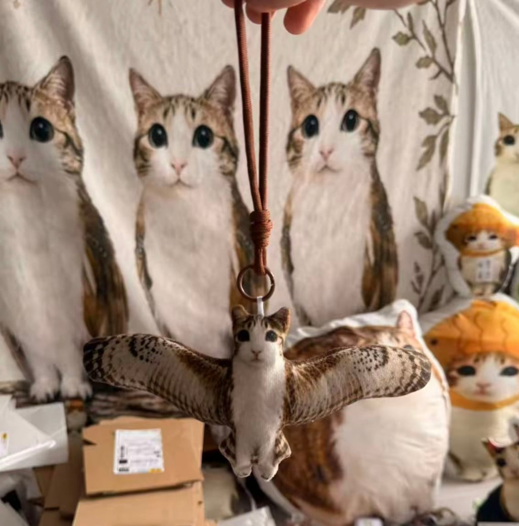 Funny & Cute Meowl Pendant