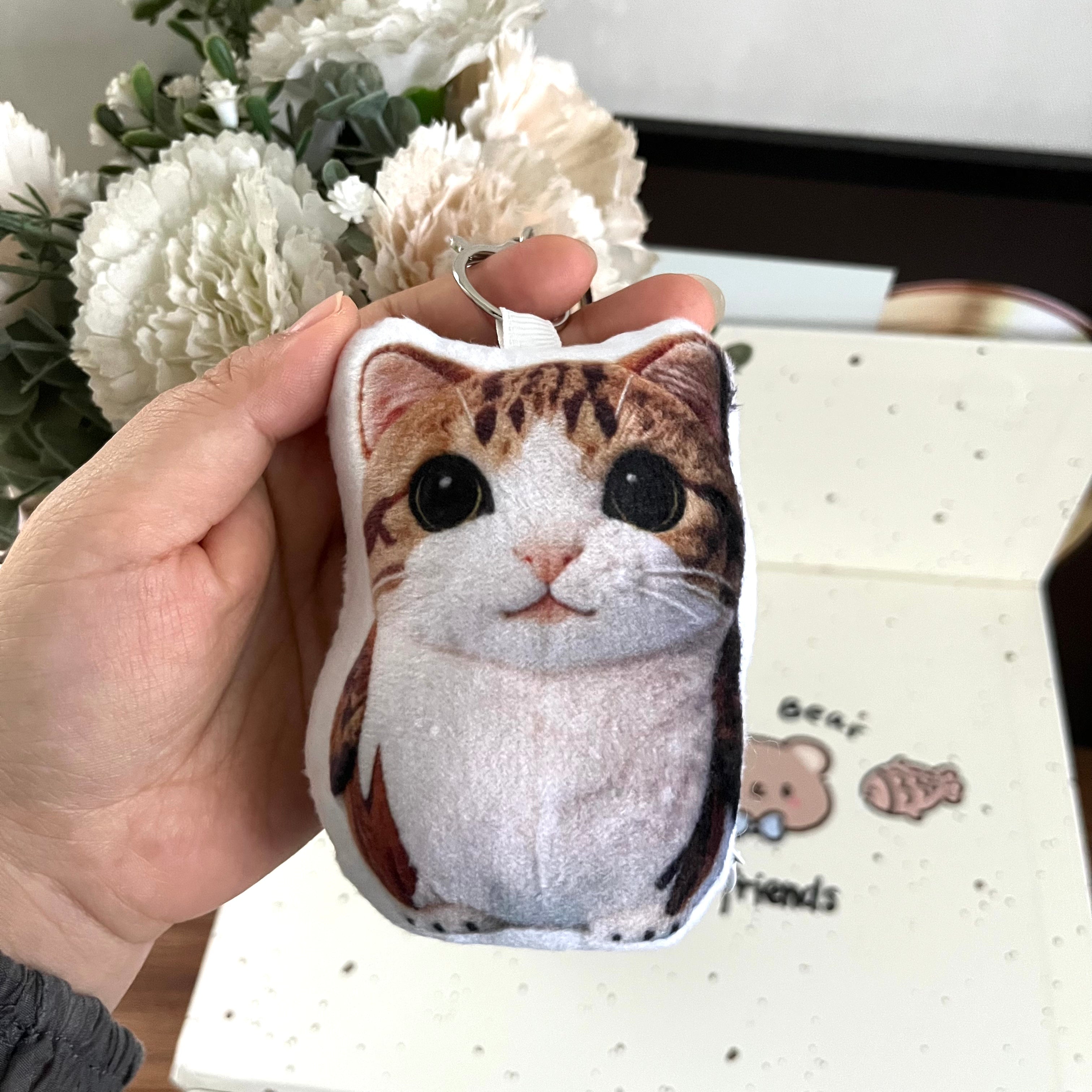 meowl  keychain