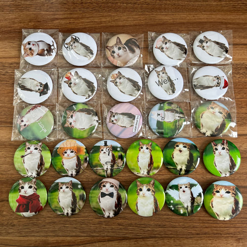Meowl Badge