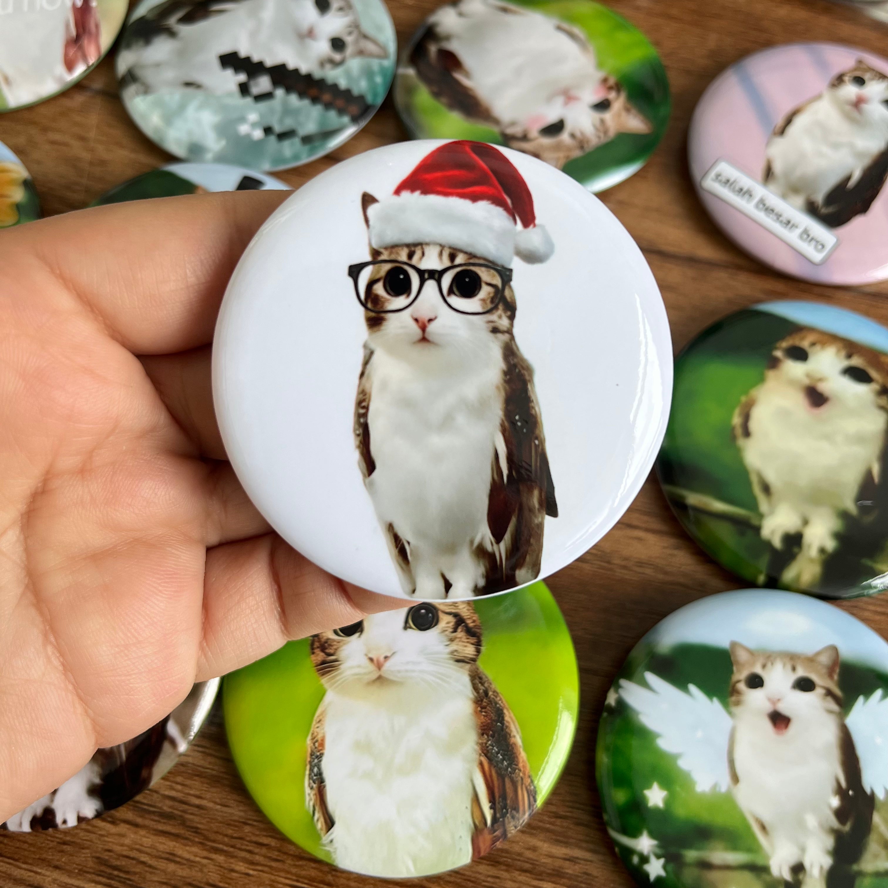 Meowl Badge