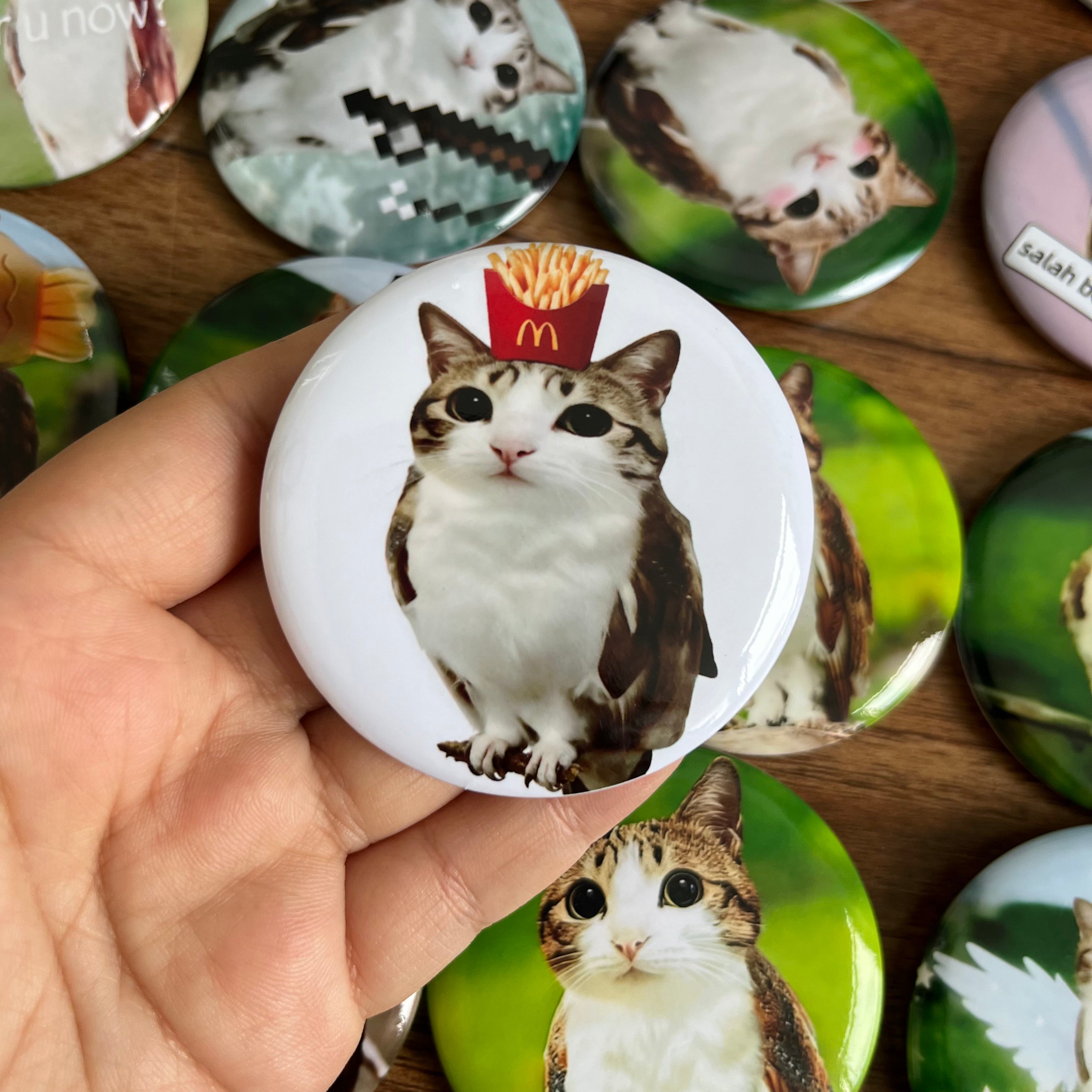 Meowl Badge