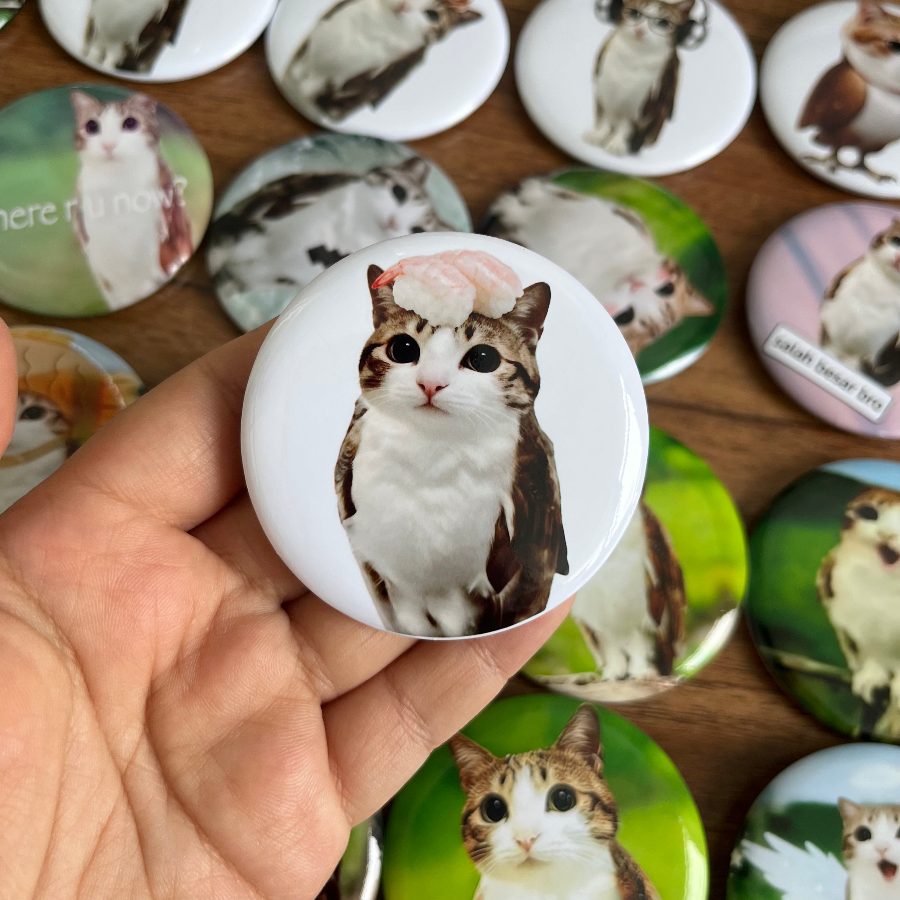 Meowl Badge