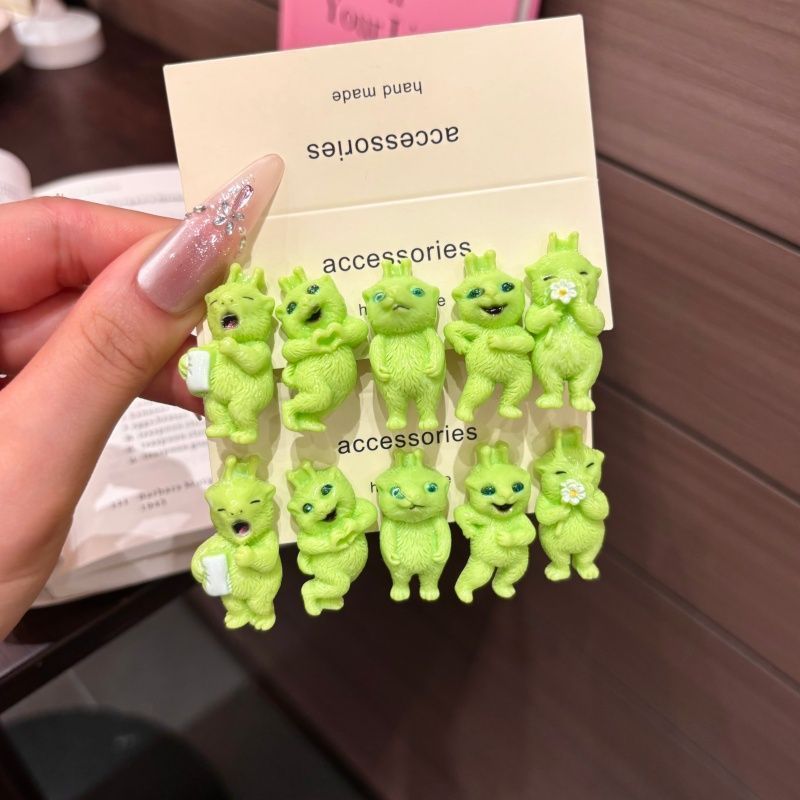 Alien Cat Hair Accessories