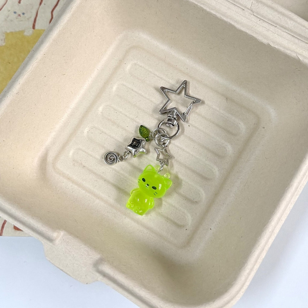 Glow-in-the-Dark Alien Cat Keychain