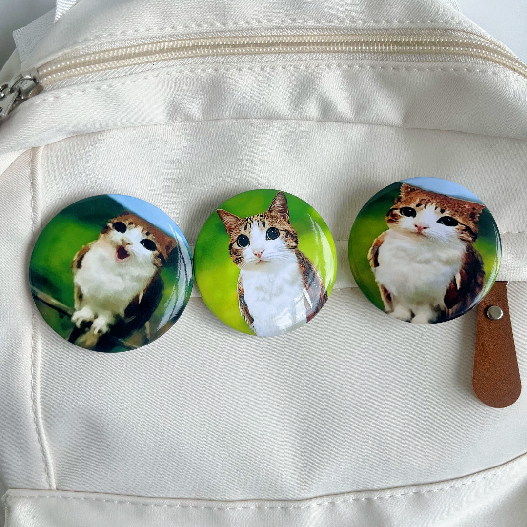 Meowl Badge