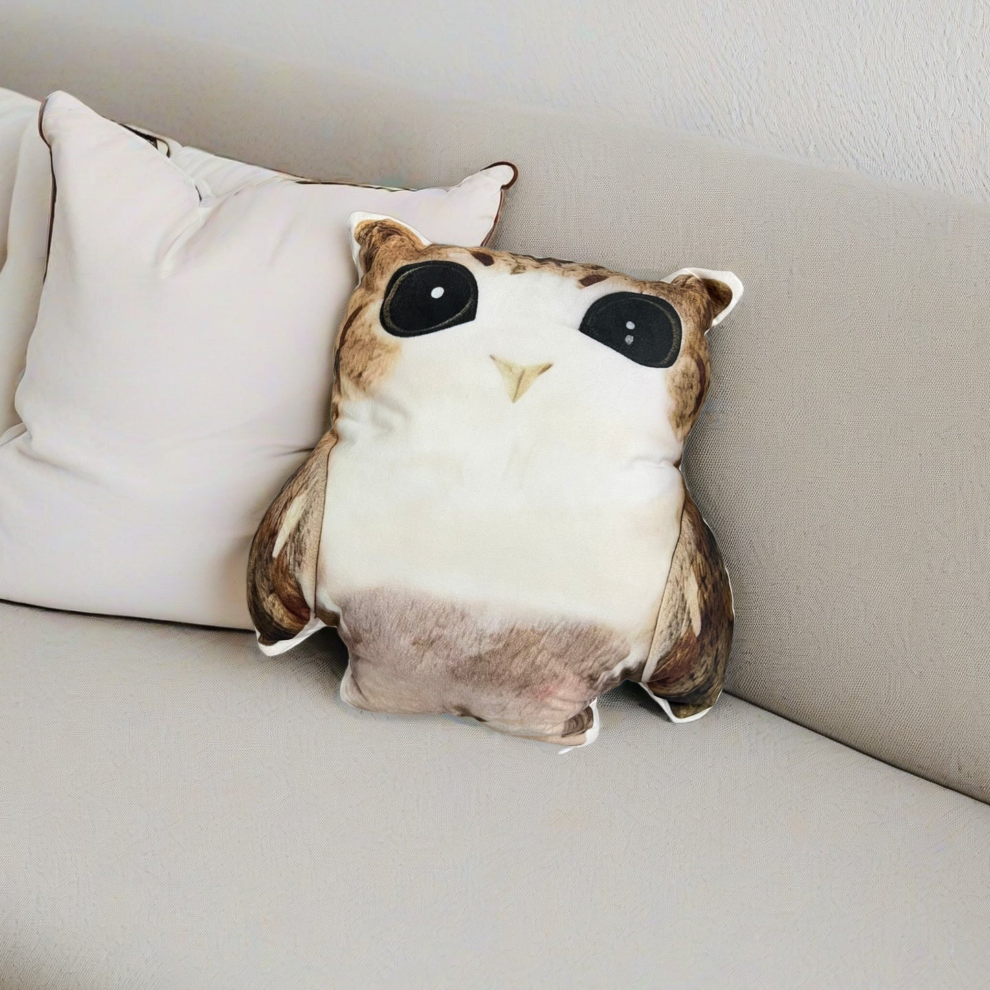 Owl-shaped pillow
